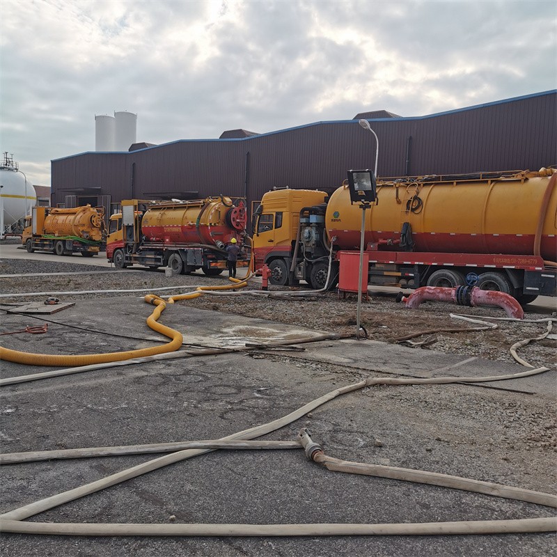 东胜污水池清理