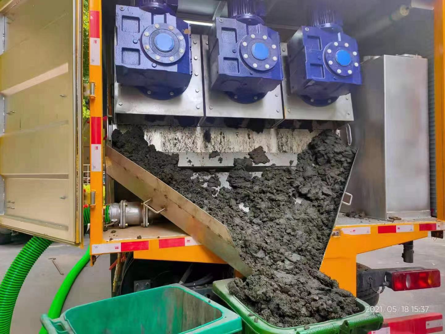 东胜化粪池清掏城市维护站-泥浆净化干湿分离处理